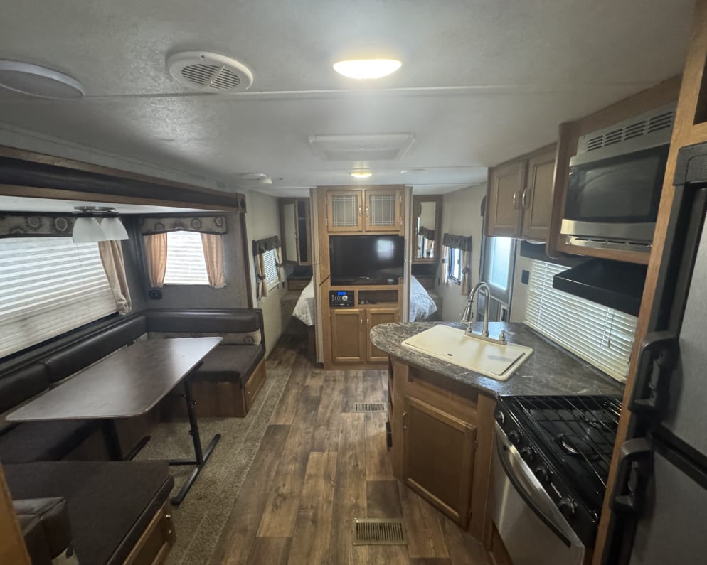2018 Springdale  by Keystone RV for rent in 98837