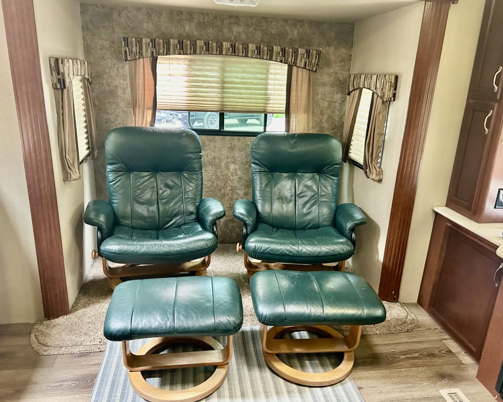 2015 Sunvalley  by Evergreen for rent in V4T 1J9