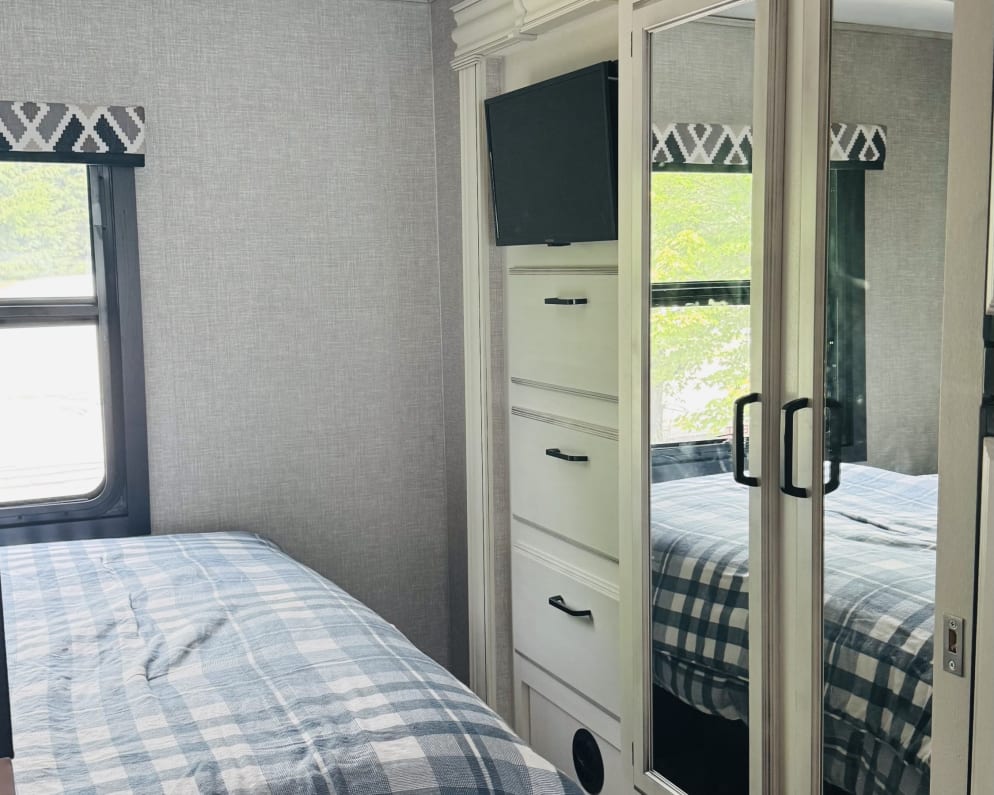 2022 Alante  by Jayco for rent in 03820