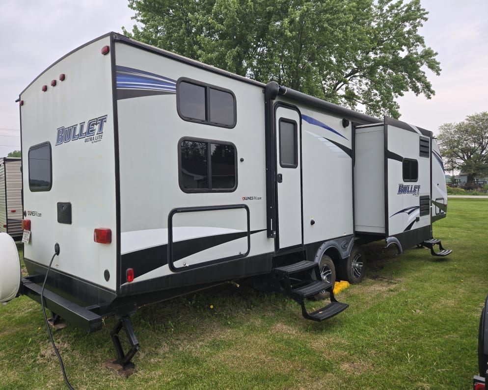 2018 Bullet Ultra Lite  by Keystone RV for rent in 54944