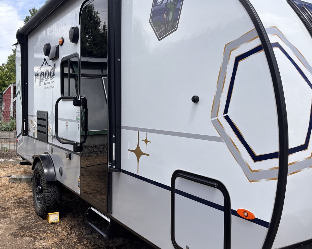 2023 R-Pod R-Pod Trailer Travel Trailer for rent in Terrebonne Oregon