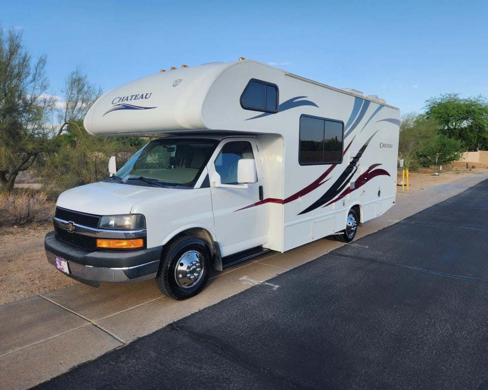 2013 Thor Chateau available for rent in Bozeman Montana