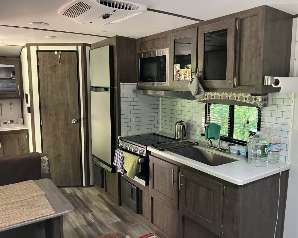 2021 Riverside RV Retro Travel Trailer for rent in Old Saybrook Connecticut
