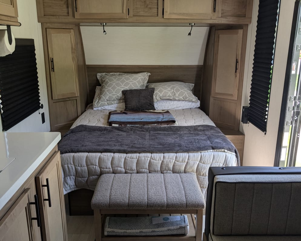 2025 Forest River 16FQBLW Travel Trailer for rent in Windsor Colorado