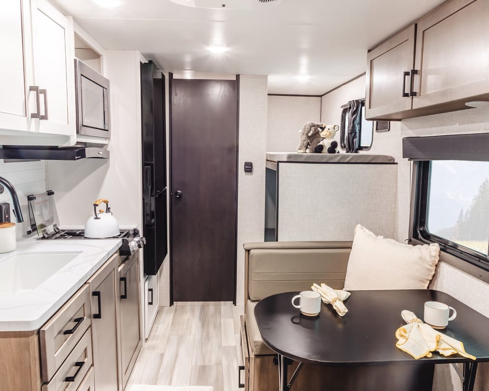 2025 Wayfinder RV Go Play 19BH Travel Trailer for rent in Meridian Idaho