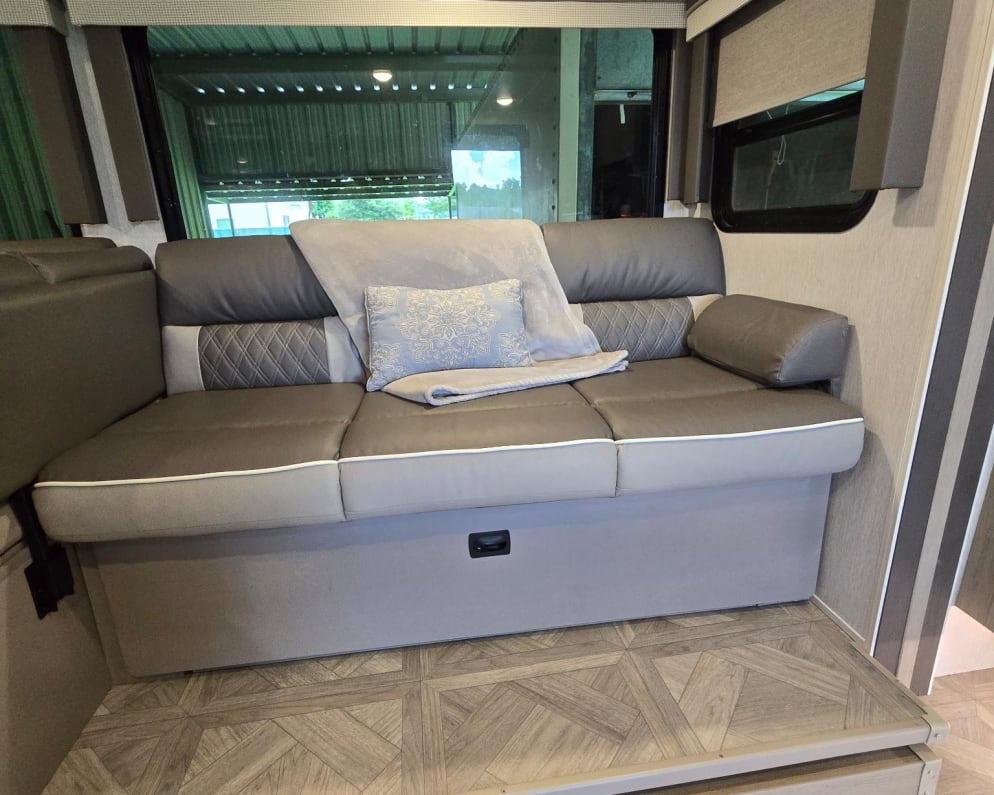 2023 Forest River Salem Cruise Lite Platinum available for rent in Dayton Texas