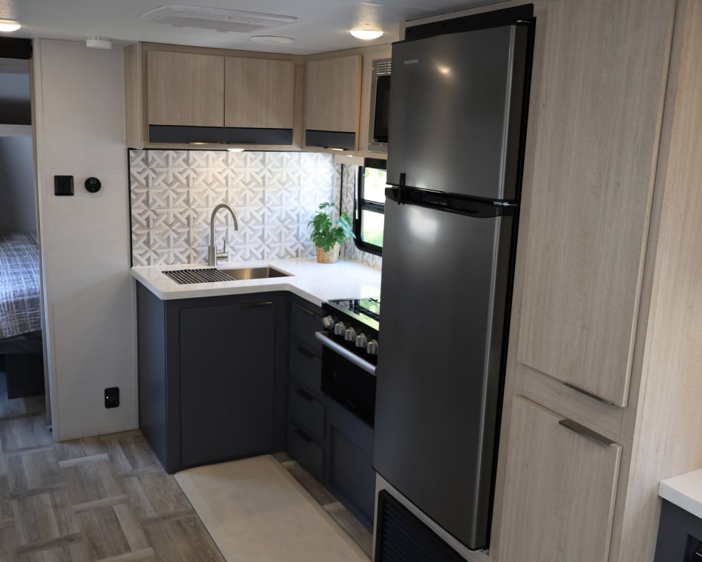 2024 Tracer 28BHS  by Forest River for rent in 92881