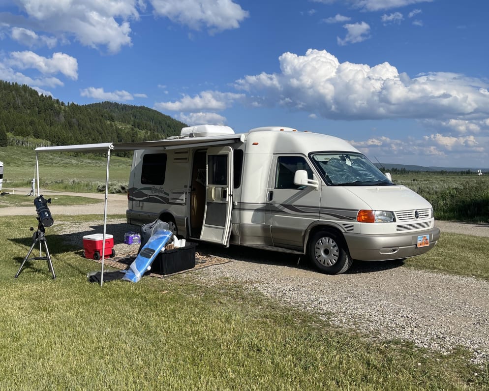 2000 Eurovan Camper Rialta available for rent in Sandy Utah