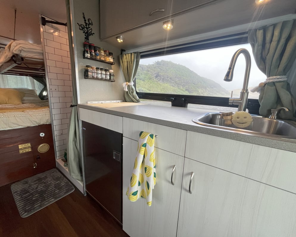 2015 Mercedes-Benz Sprinter available for rent in Santa Clara California
