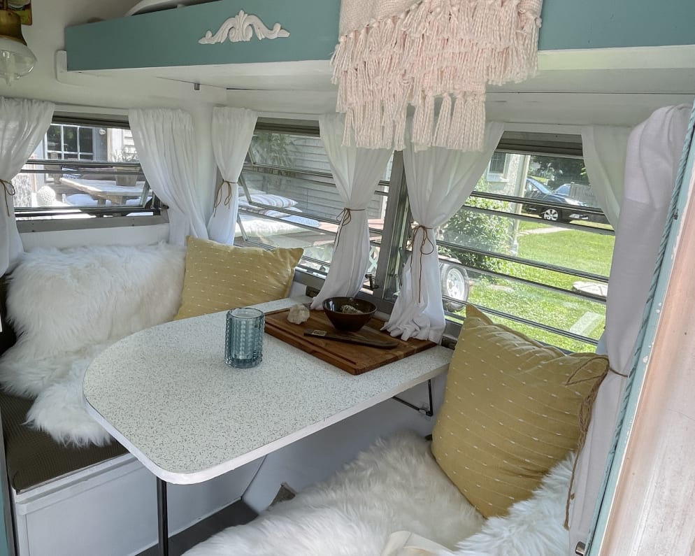1965 Yellowstone Yellowstone Travel Trailer for rent in Kennett Square Pennsylvania