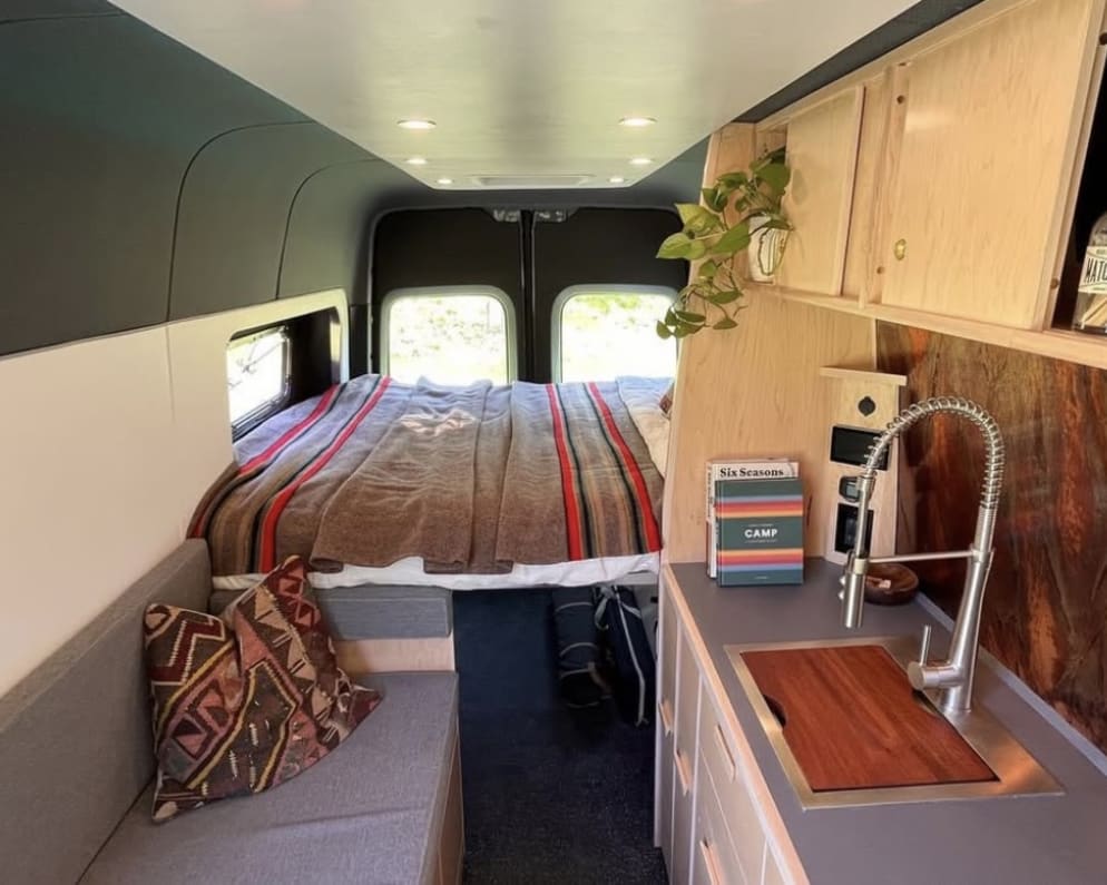 2022 Mercedes Sprinter Class B for rent in winchester Massachusetts