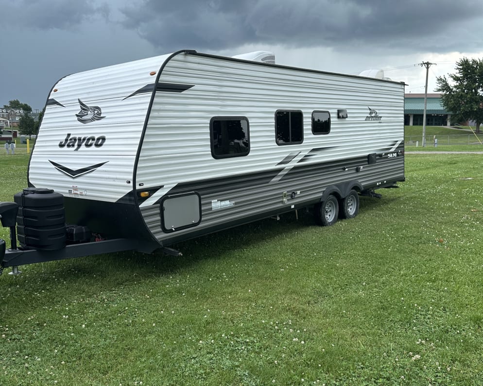 2022 Jayco Jay Flight SLX available for rent in Sedalia Missouri