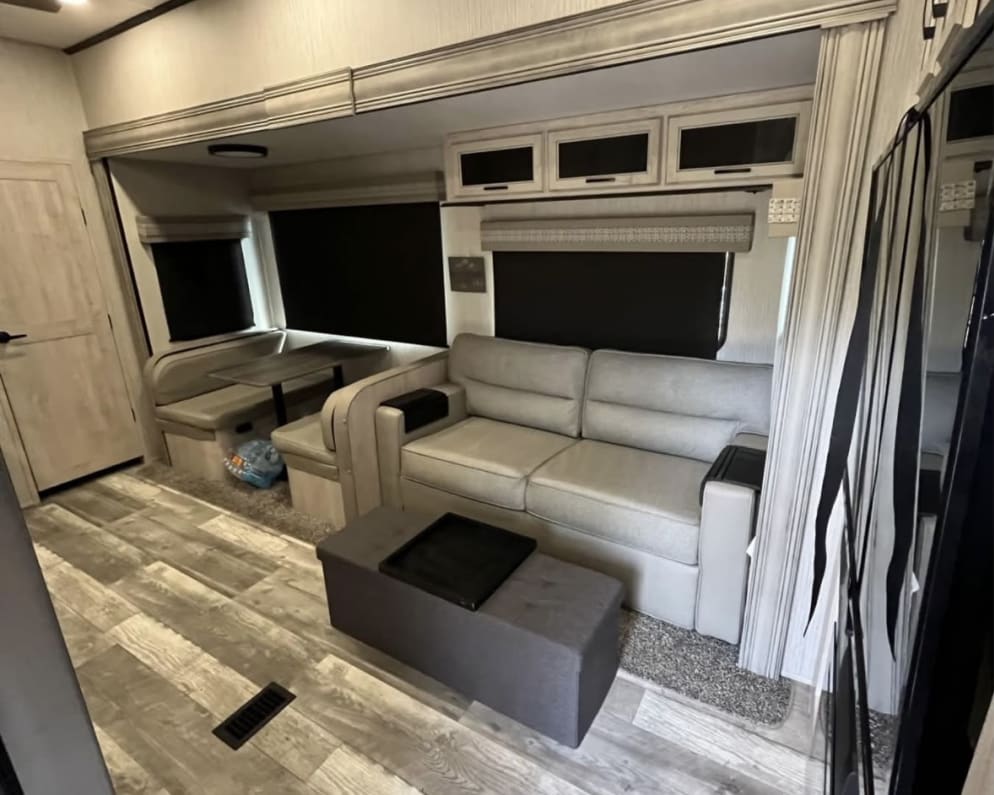2023 Forest River Sierra Fifth Wheel for rent in Mayo FL