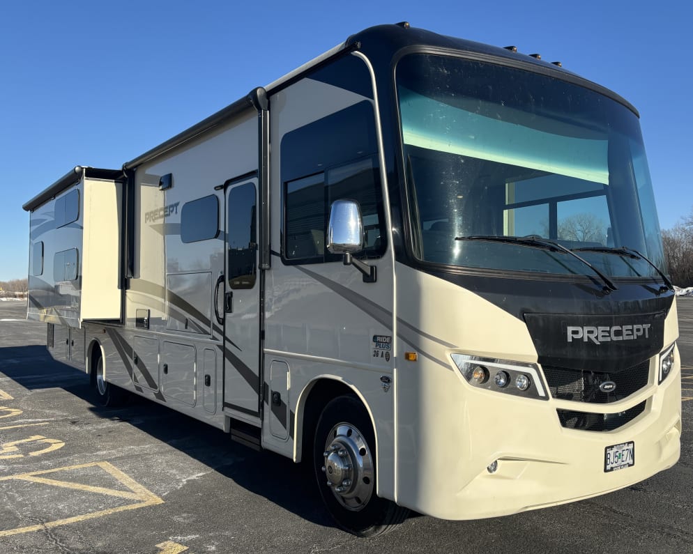 2023 Jayco Precept available for rent in Saint Charles Missouri