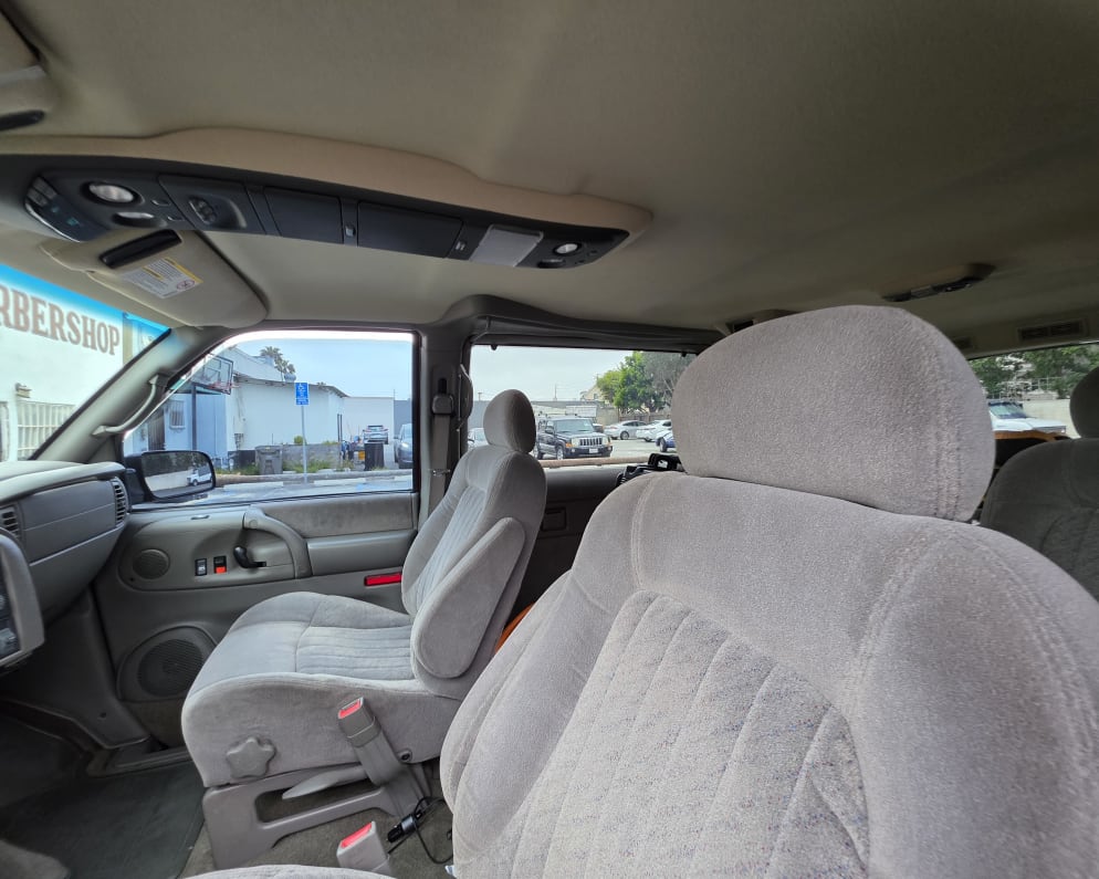 2003 Chevrolet Astro available for rent in Redondo Beach California