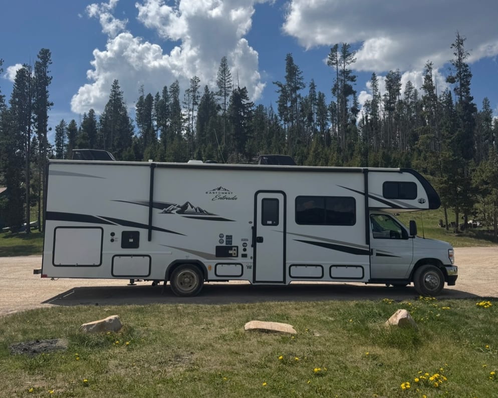 2025 East to West Entrada 3100FB available for rent in Draper Utah
