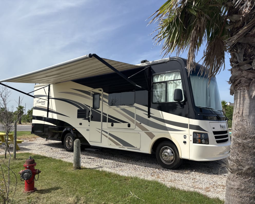 2019 Coachmen pursuit Precision 27ds