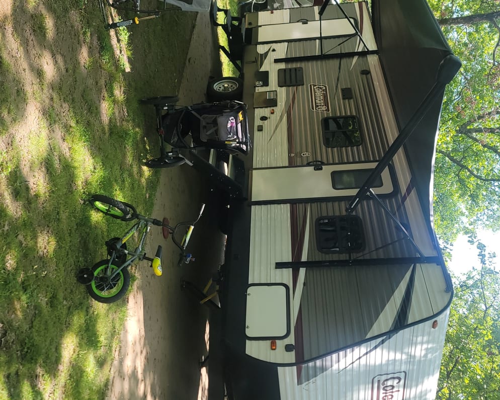 2019 Coleman Lantern  by Dutchmen for rent in 74337