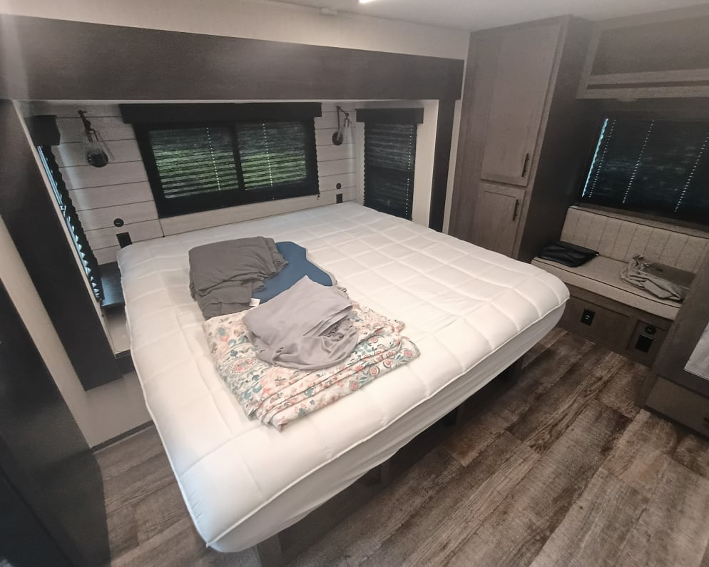 2025 Forest River Arctic Wolf available for rent in Whitwell Tennessee