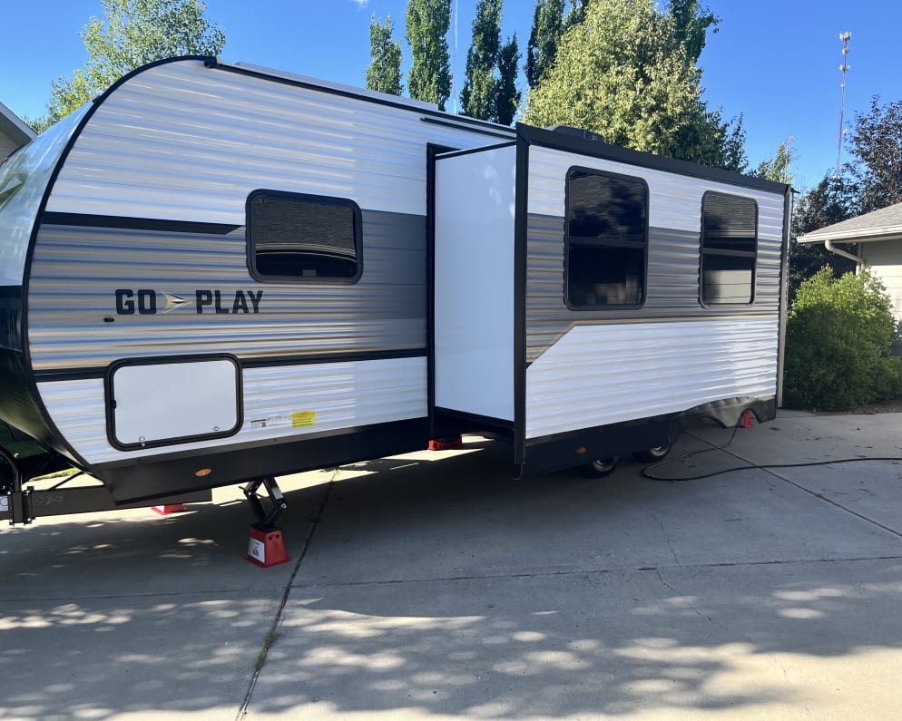 2025 58TBP0BPXS77L3080 Go Play Travel Trailer for rent in Great Falls Montana
