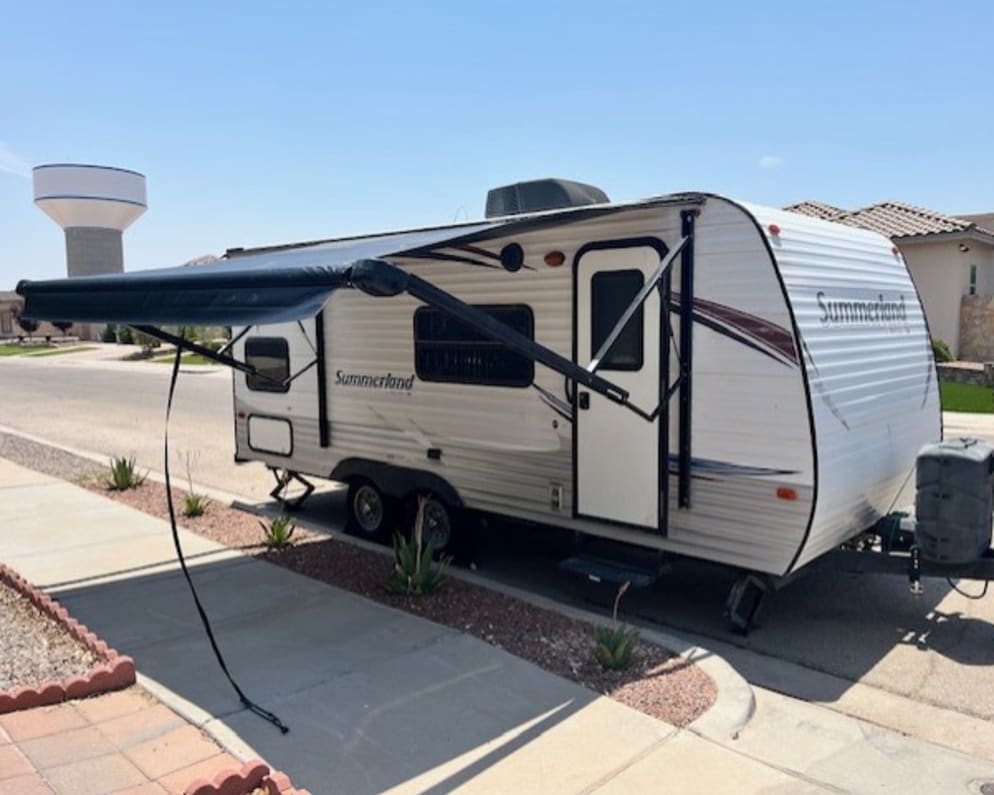 2015 Keystone RV Summerland Travel Trailer for rent in El Paso Texas