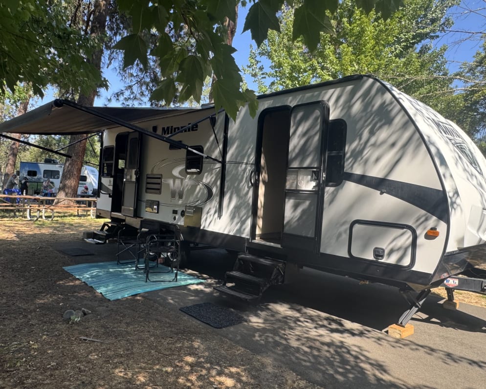 2019 Minnie Minnie Trailer available for rent in Medford Oregon
