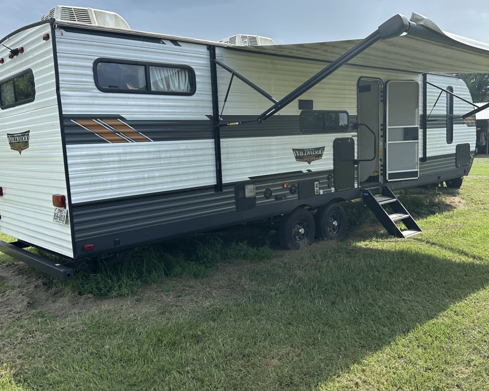 2021 Wildwood  by Forest River for rent in 75703