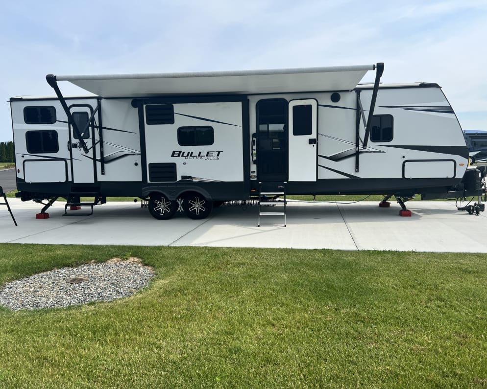 2022 Keystone RV Bullet Ultra Lite