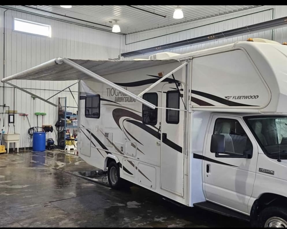 2012 Tioga Montara available for rent in Edmonton Alberta