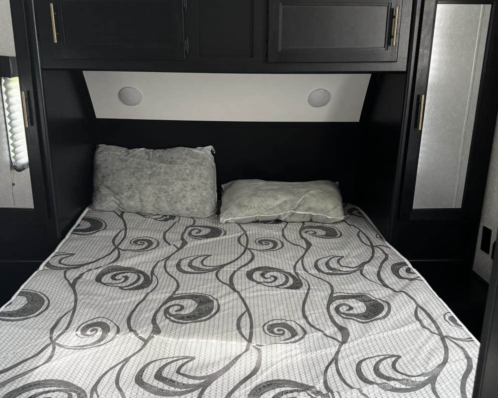 2022 Cherokee Grey Wolf  by Forest River for rent in 23139