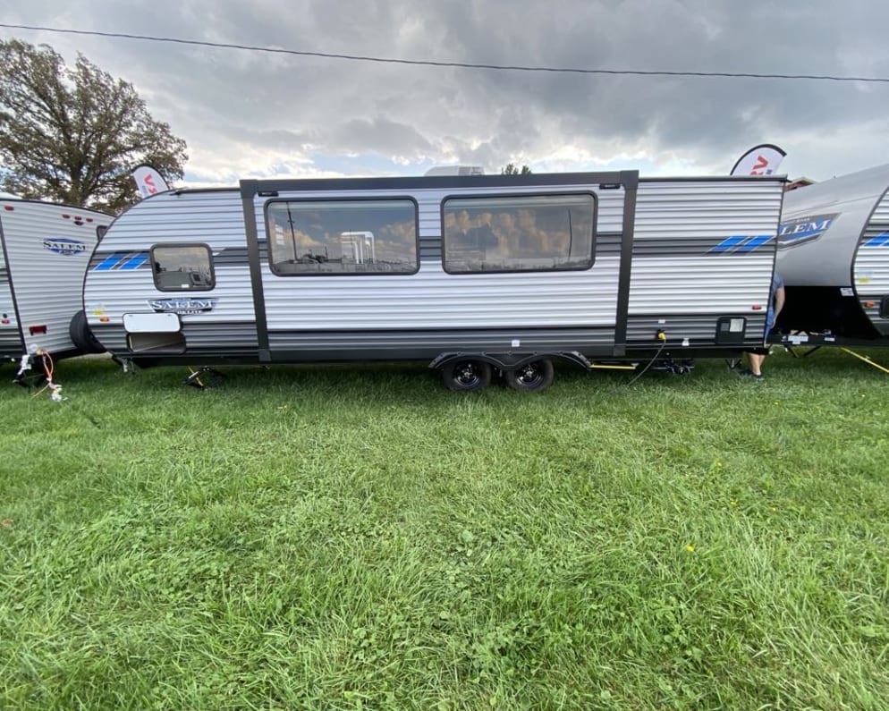 2022 Forest River Salem Cruise Lite available for rent in Dennison Ohio