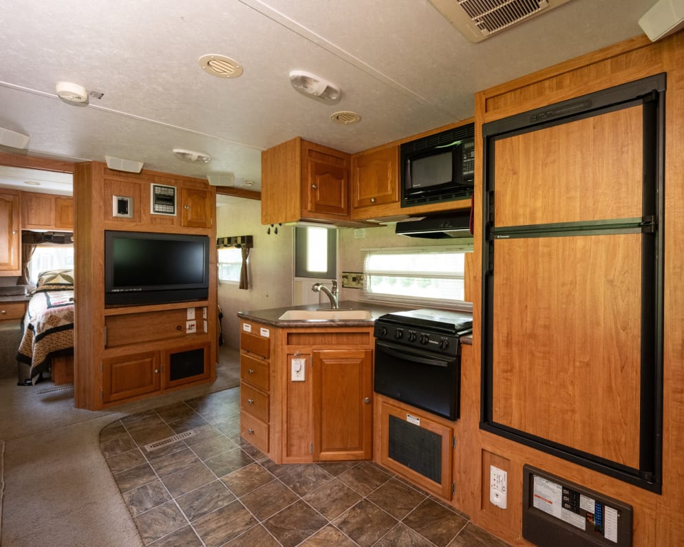 2009 Rockwood Signature Ultra Lite  by Forest River for rent in 48197
