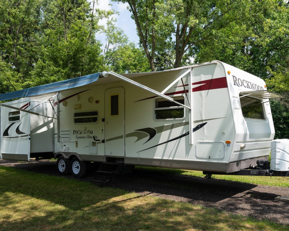 2009 Forest River Rockwood Signature Ultra Lite