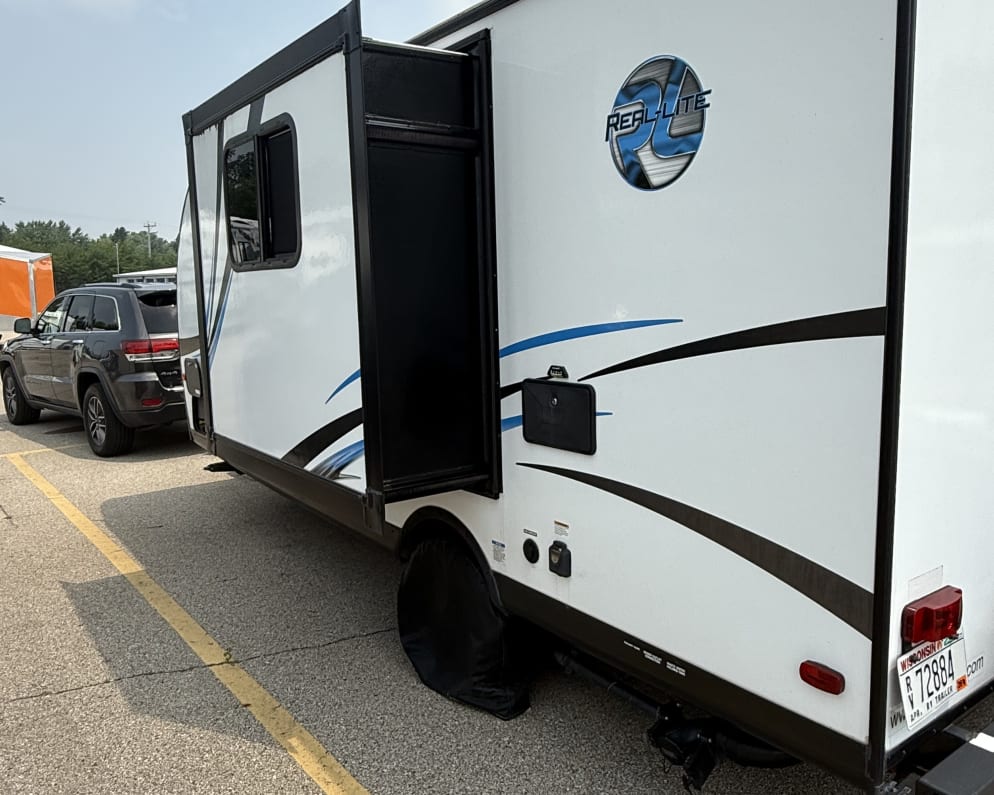 2019 Palomino Real Lite Travel Trailer for rent in Appleton Wisconsin