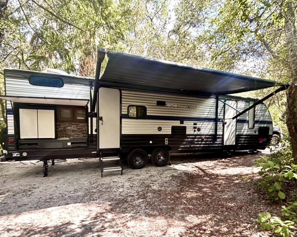 2019 Forest River Cherokee Grey Wolf