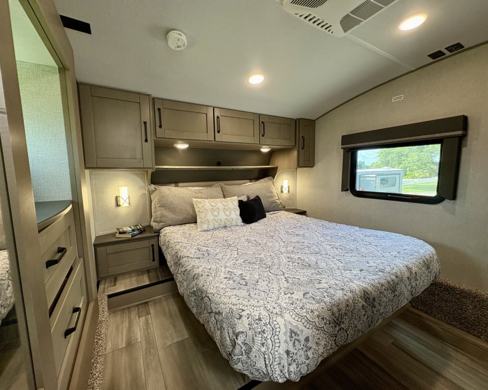 2023 Grand Design Reflection available for rent in Tavares Florida