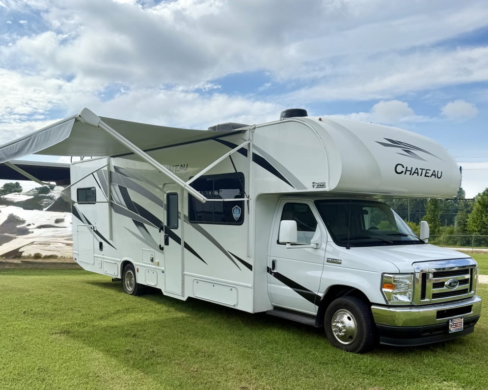 2024 Thor Chateau available for rent in Willis Texas