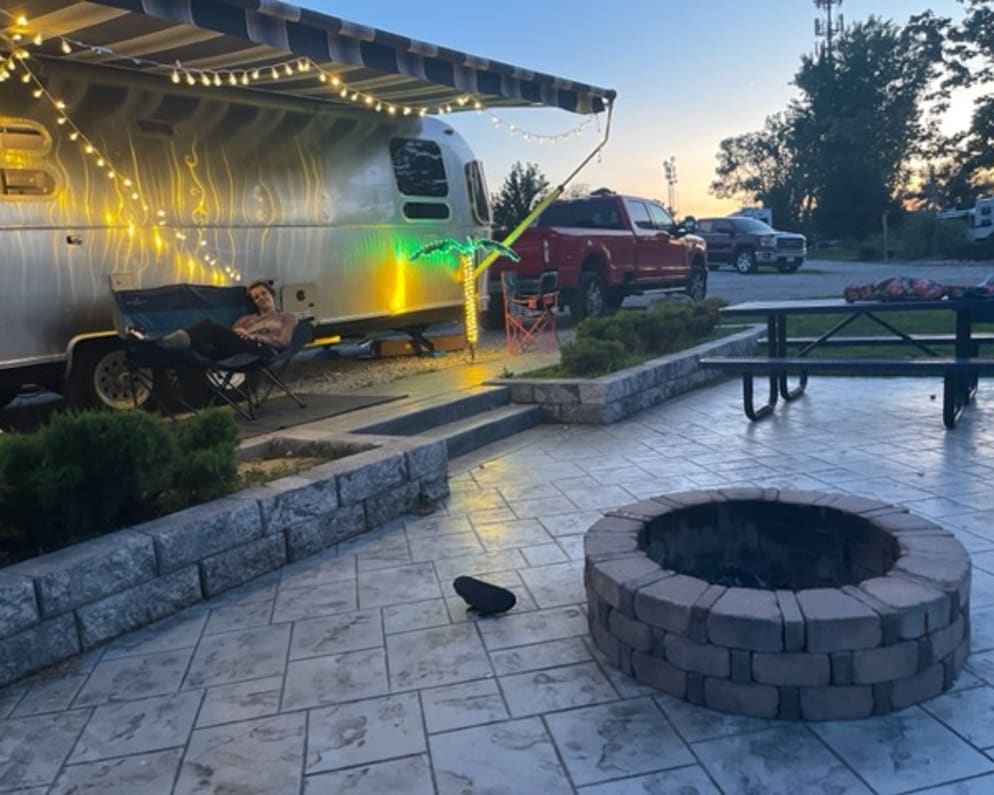 2021 Airstream Globetrotter available for rent in Burlington Wisconsin