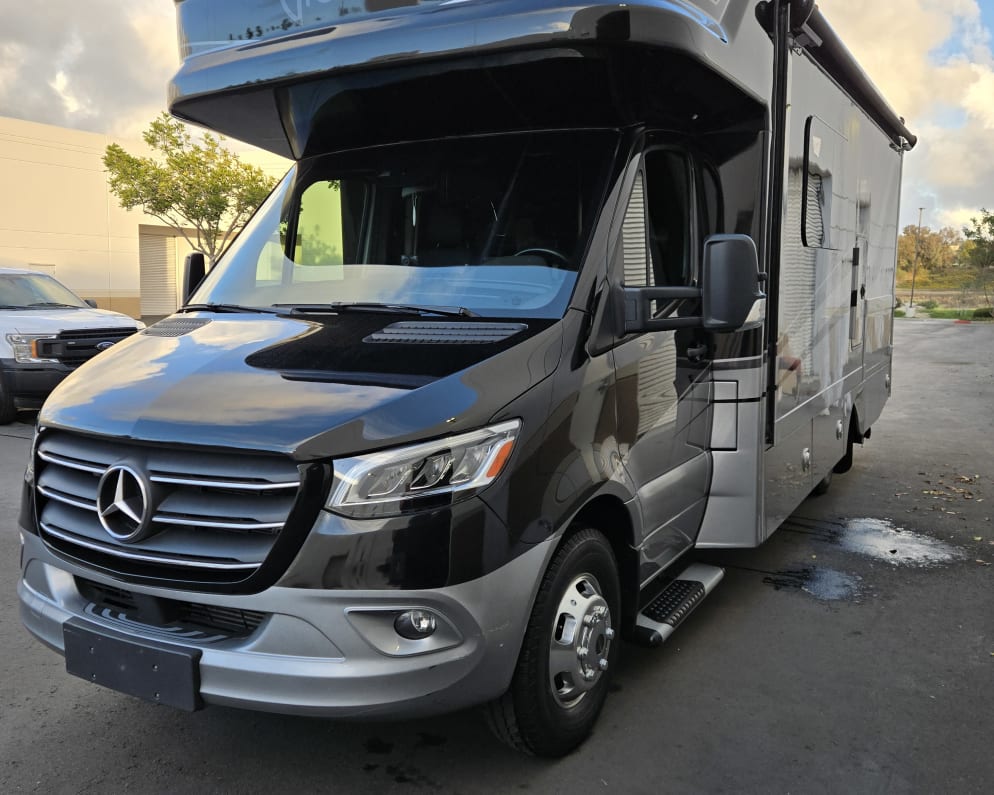 2021 Vienna  by Renegade Custom Coaches for rent in 92009