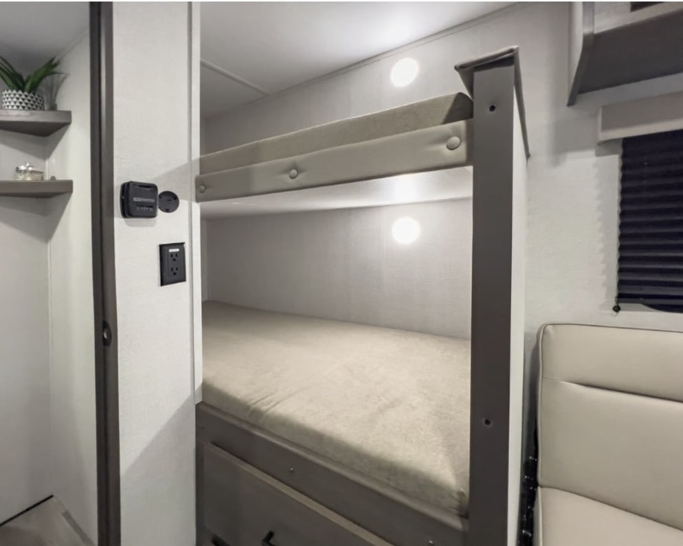 2025 151BH  by Grand Design Transcend One for rent in 89102