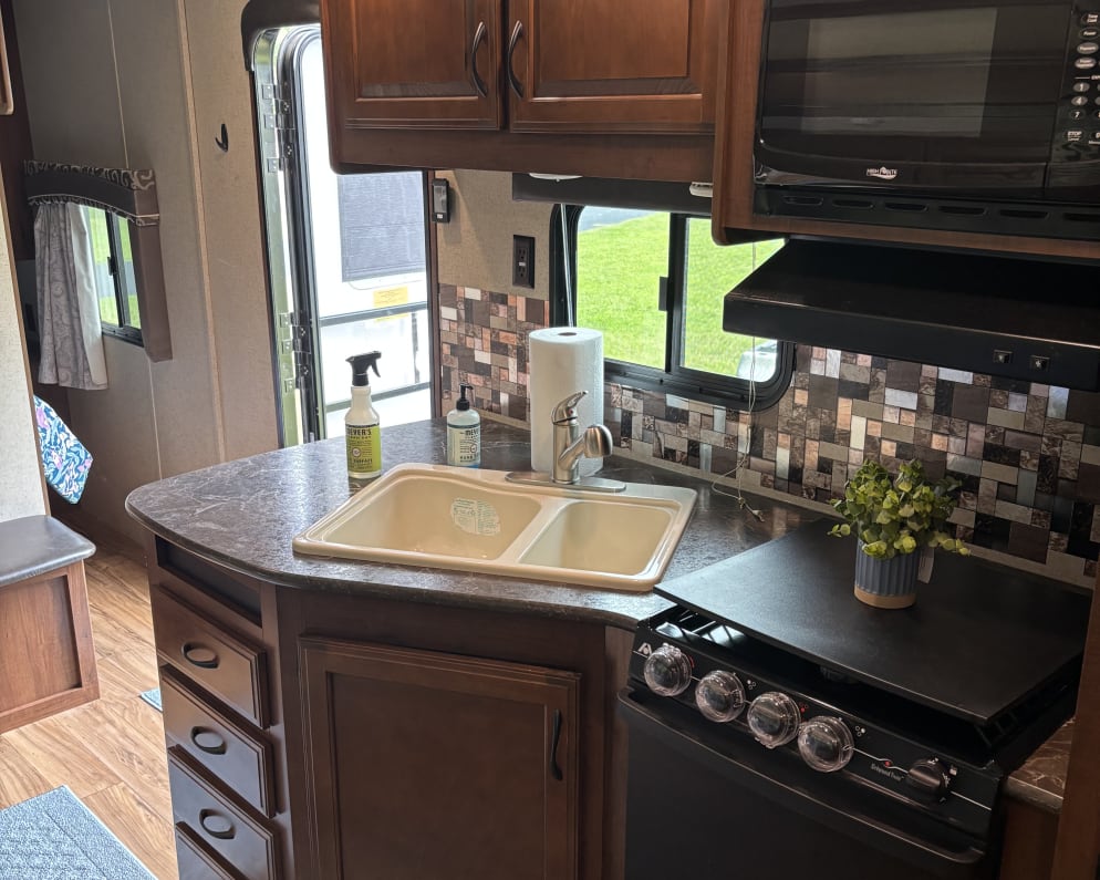 2016 Jayco Jay Flight available for rent in Baraboo Wisconsin