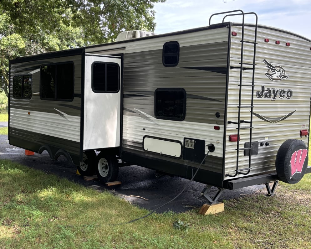 2016 Jayco Jay Flight Travel Trailer for rent in Baraboo Wisconsin