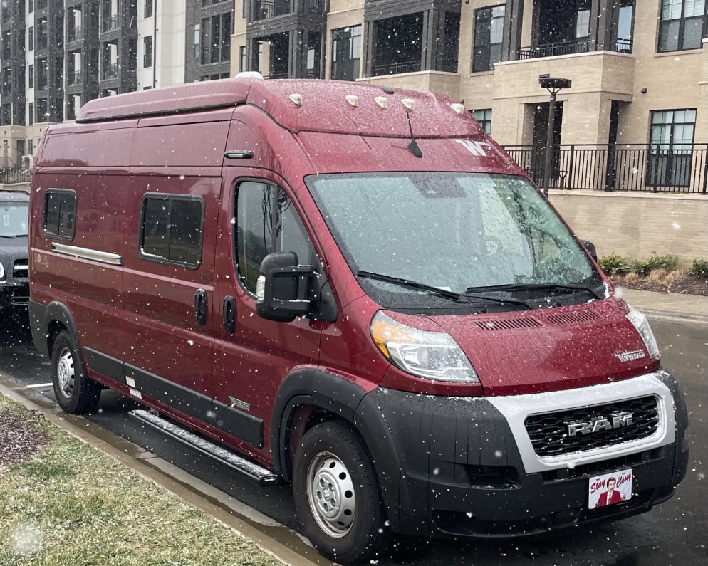 2023 Winnebago Solis