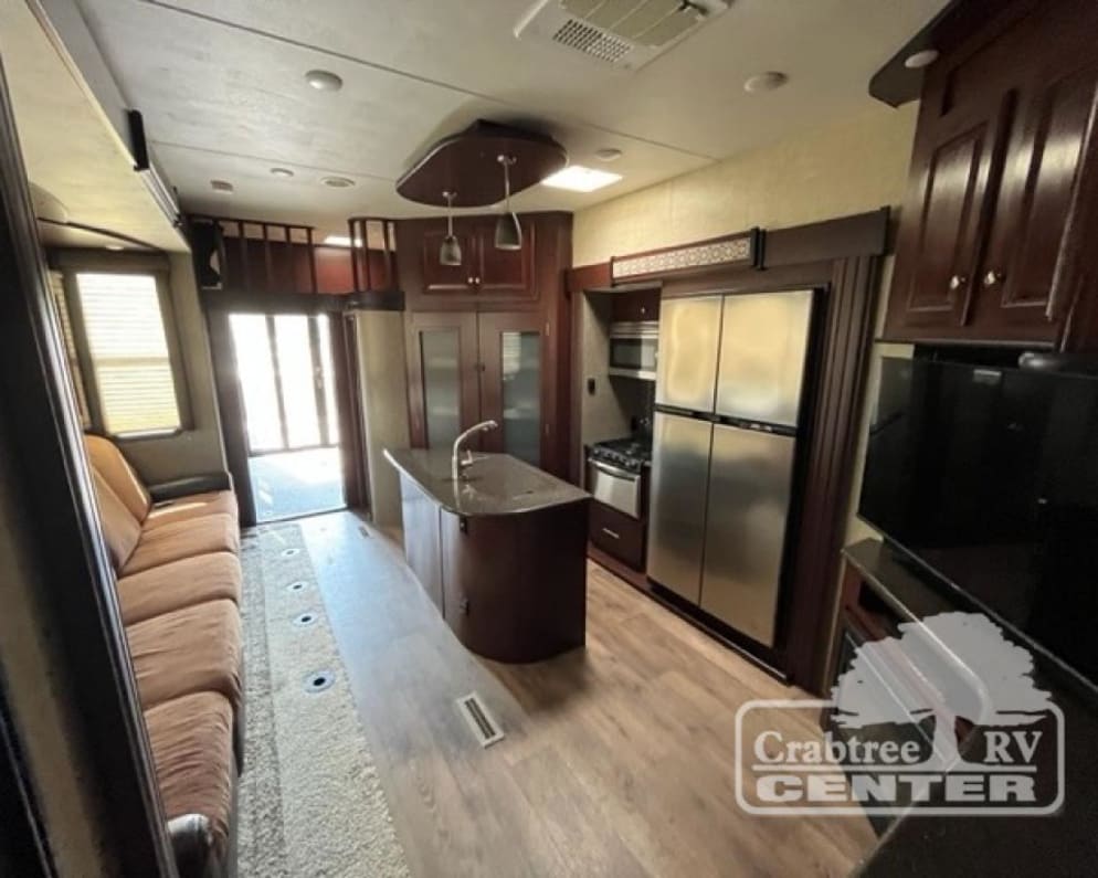2016 Heartland Road Warrior 425 available for rent in Alma Arkansas