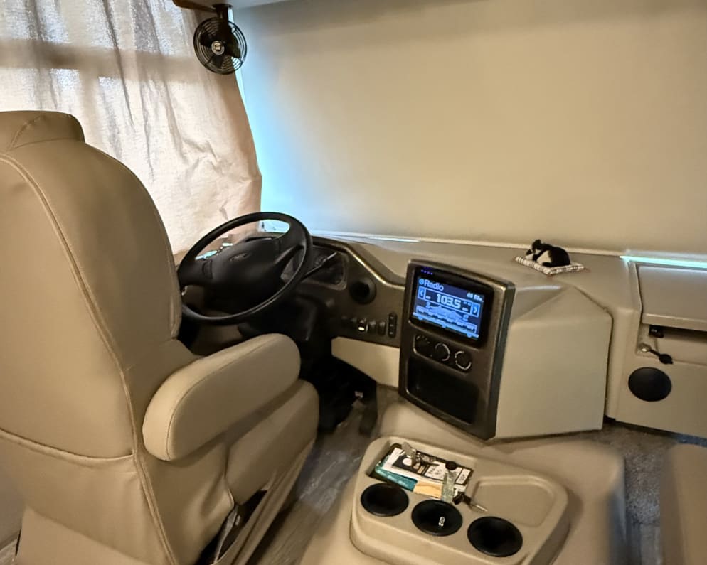 2019 Thor Hurricane Class A for rent in RIVERVIEW Florida