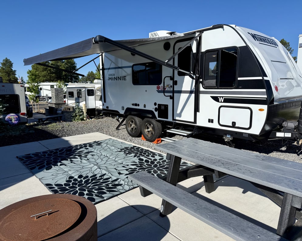 2025 Winnebago Micro Minnie