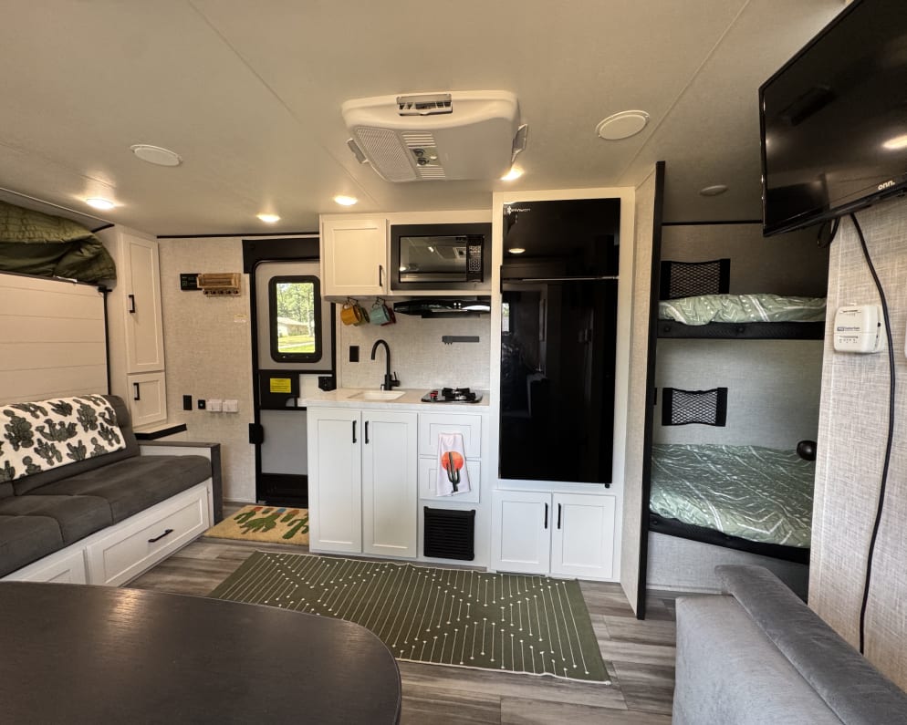 2025 Jay Flight 197MB  by Jayco for rent in 66216
