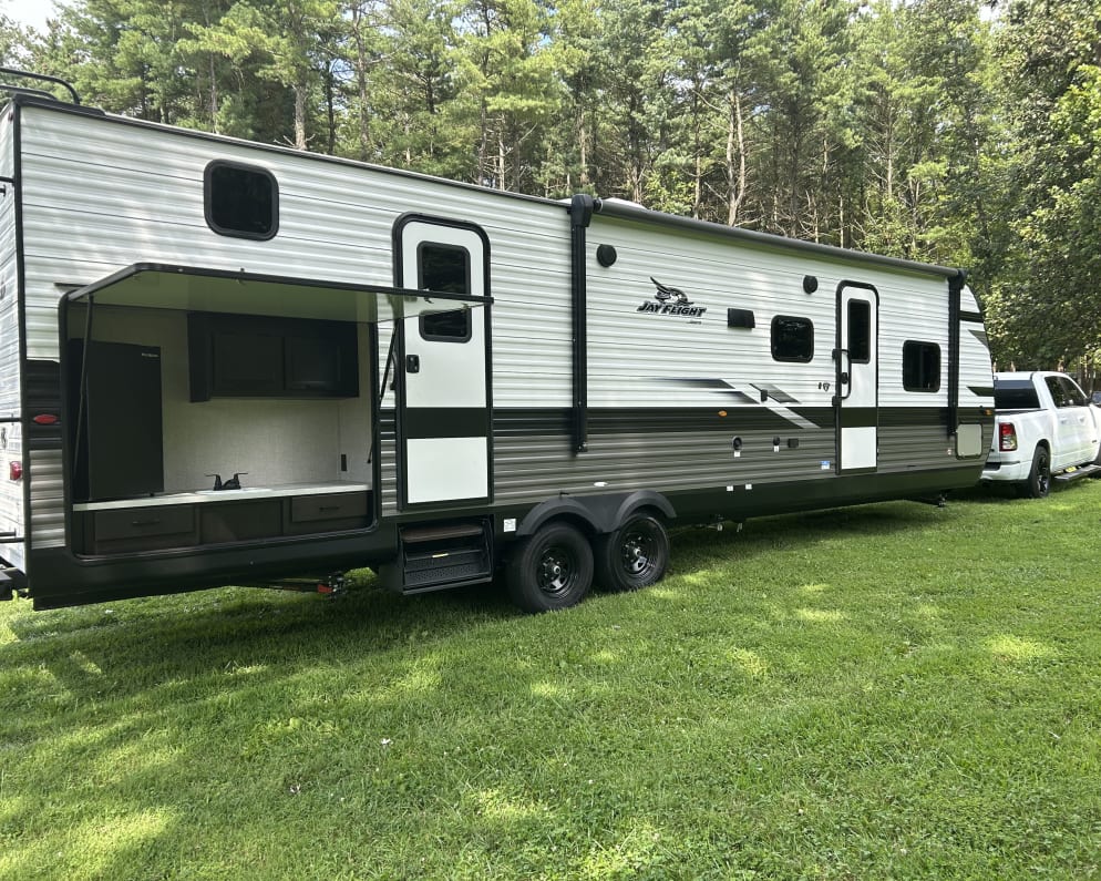 2023 Jayco Jay Flight Travel Trailer for rent in Baltimore Maryland