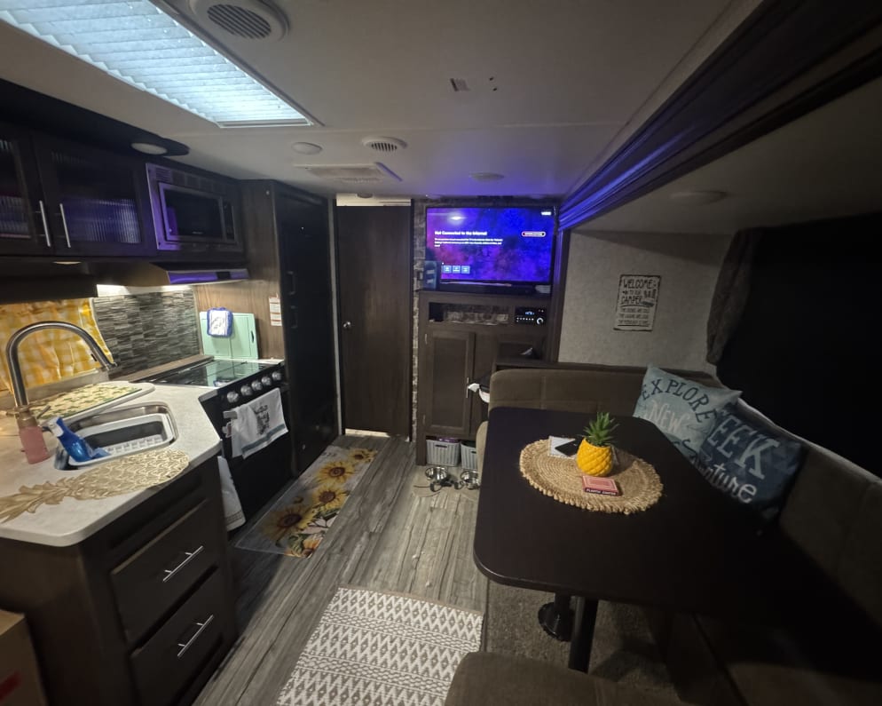 2018 Forest River Cherokee Grey Wolf Toy Hauler for rent in Ormond Beach Florida