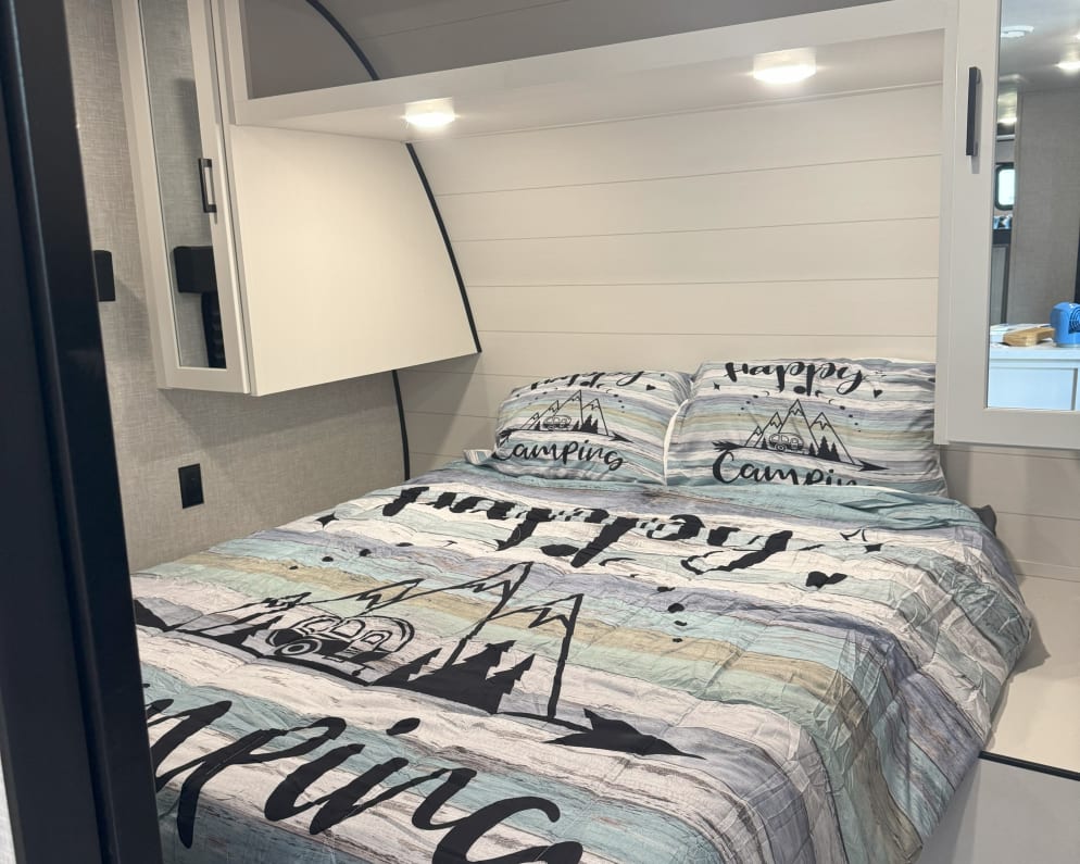 2025 Jayco Jay Jay Flight 294QBS Travel Trailer for rent in Byron Georgia